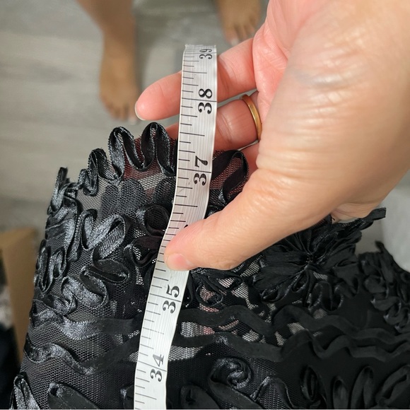 Alex Evenings Black Forman Midi Dress Sleeveless Strappy Floral Embellished 10 - Picture 9 of 9